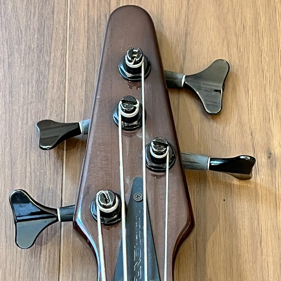 TUNE TB-04 BASS maniac active, light weight Japanese Bass guitar for any genre - Image 2 of 4