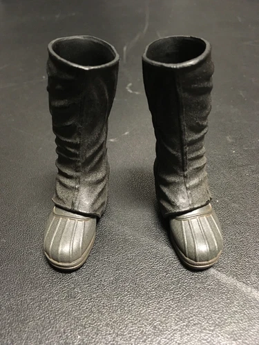 Hot Toys TMS056 Star Wars Boba Fett Repaint Armor 1/6 Boots & Greaves
