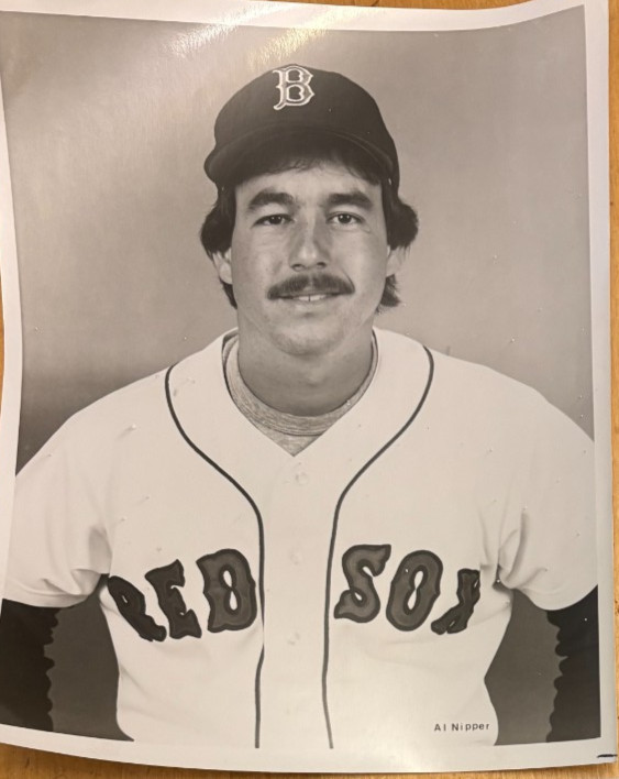 BOSTON RED SOX AL NIPPER 8X10 PHOTO