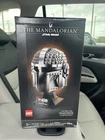 LEGO Star Wars: The Mandalorian Helmet (75328) Box Damage