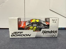 2013 Jeff Gordon #24 Cromax Pro 1/64 Nascar Diecast NEW RARE