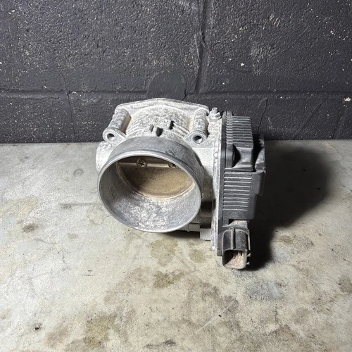 2005-2006 Nissan 350Z VQ35 Rev Up Throttle Body Assembly OEM (For: 2005 Nissan 350Z)