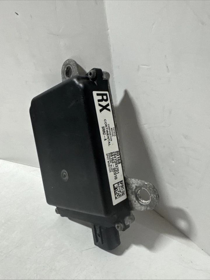 Sensor de módulo de radar de punto ciego Lexus RX350 2013 2014 2015 pieza OEM # 88162-0E010 Foto 2 de 4