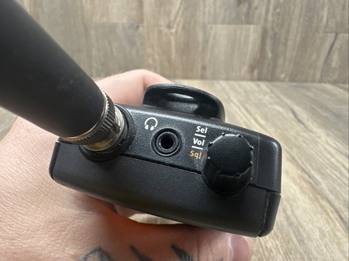 Uniden Bearcat BC125AT Handheld Scanner - Zdjęcie 6 z 11