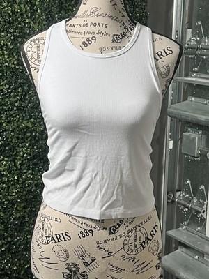 Yogalicious Heavenly Rib Stacy Crop Tank Size Medium White & Gray Built-in-Bra