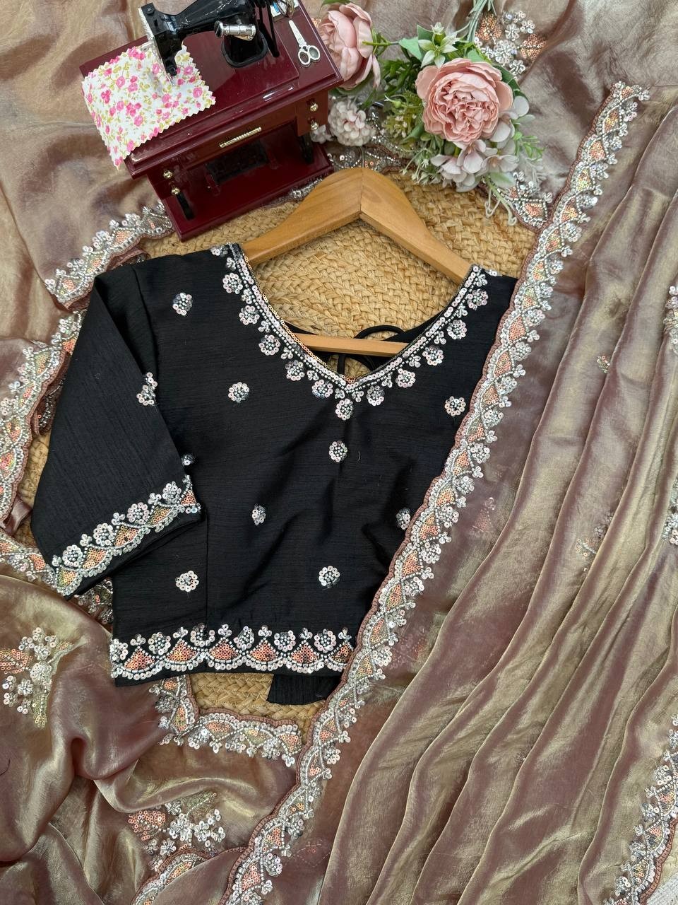 Beautiful Look Fendy Silk Brown Saree With Blouse For Function & Party Wear thumbnail 9