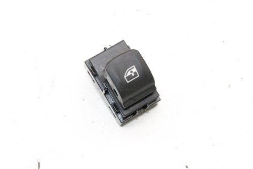 BMW 5 G30 Schalter für Fensterheber hinten rechts 9327031 2.00 28134978