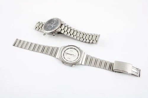 Vintage Seiko Chronograph Watches 7A28-7010 7T59-6A0A SPARES/REPAIRS x 2