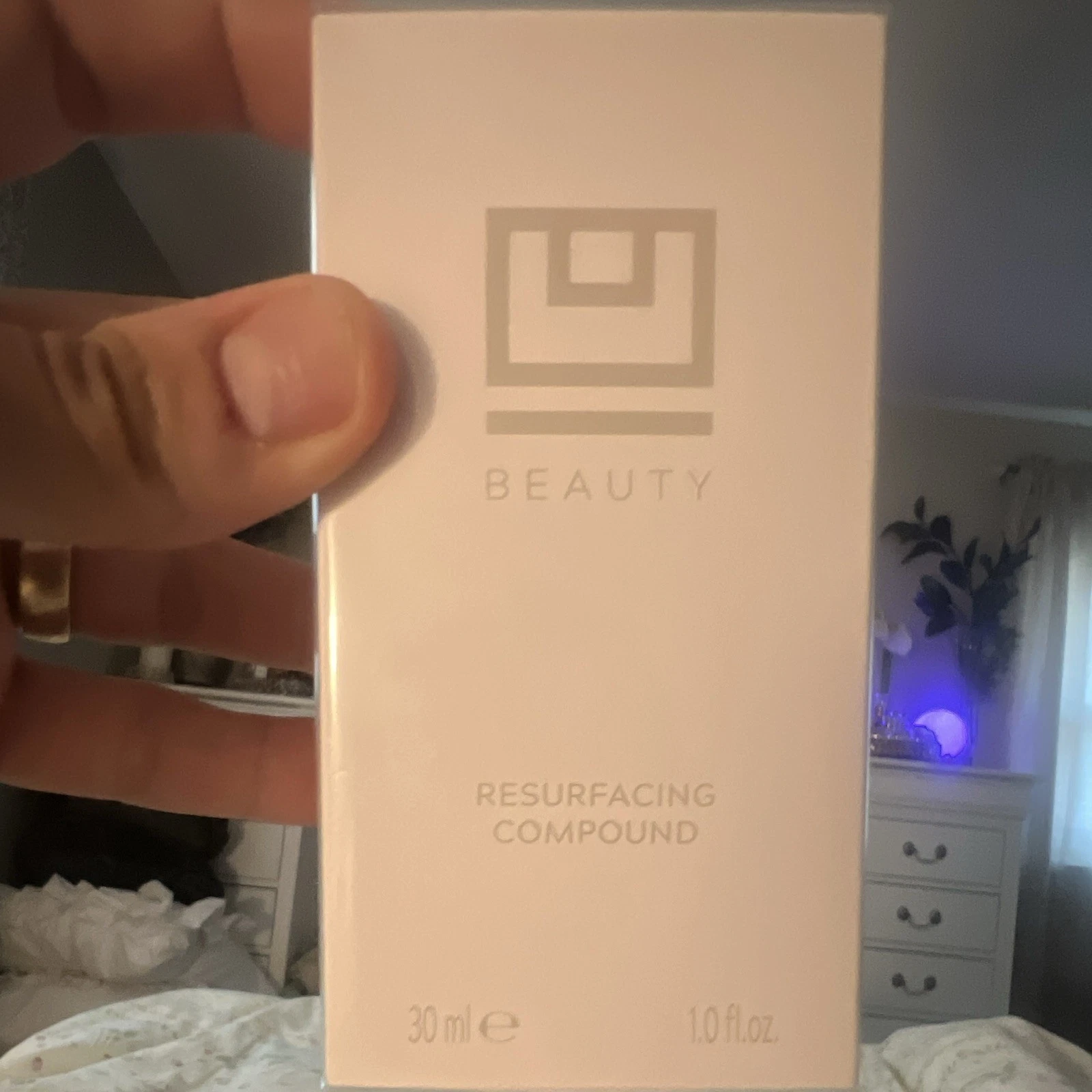 U Beauty Resurfacing Compound Serum Age-Defying Face, 1.0 fl oz (30 mL)