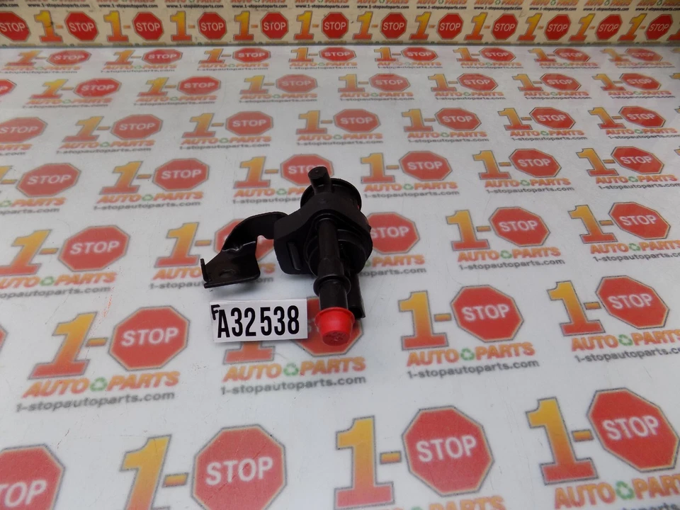 Electroválvula de purga de vapor de combustible Ford Expedition 2009-2014 5,4 L 9U5A-9G866-AA OEM Foto 4 de 4