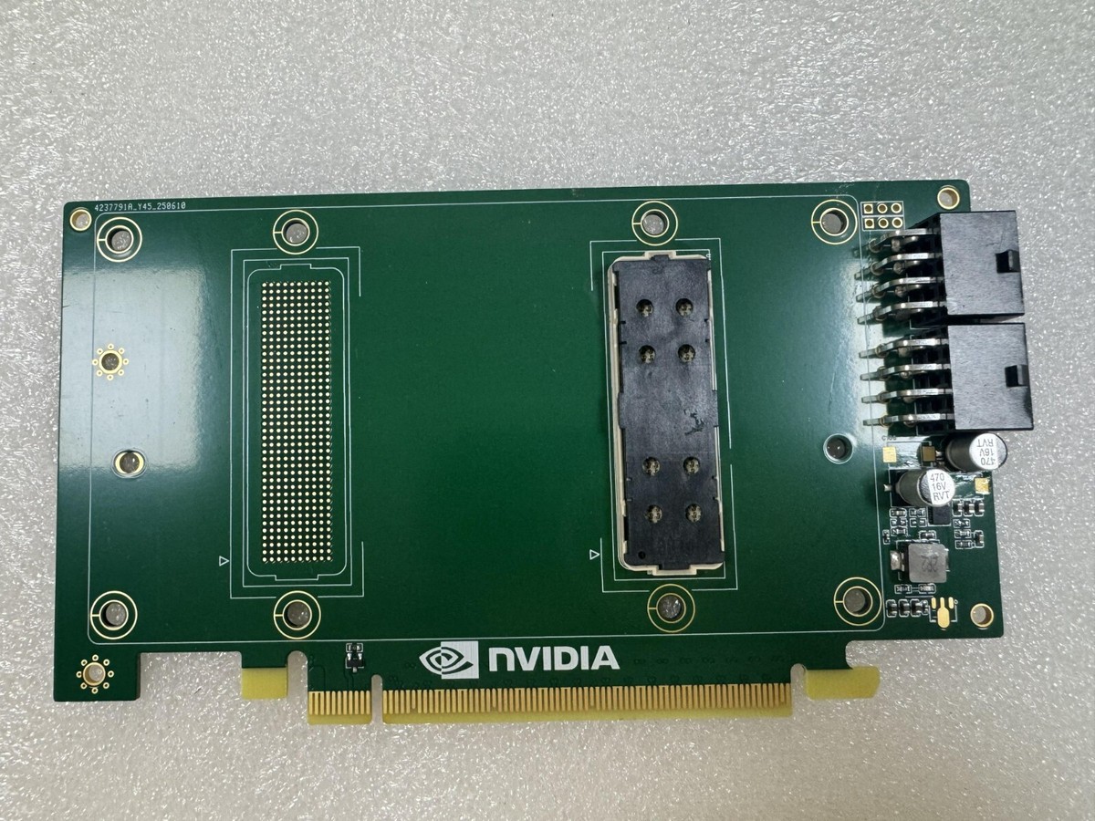 NVIDIA PCIe用SXM2アダプター 水冷式、16GB SXM2ボード付属 SXM2 To PCIE Adapter Board Supports Nvidia Tesla P100 V100