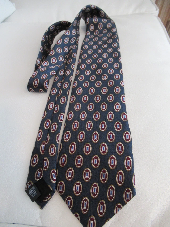 PURITAN Tie 100% SILK Vintage 70's but NEVER WORN! Blue w dots MINT & PERFECT! - Image 2 of 4