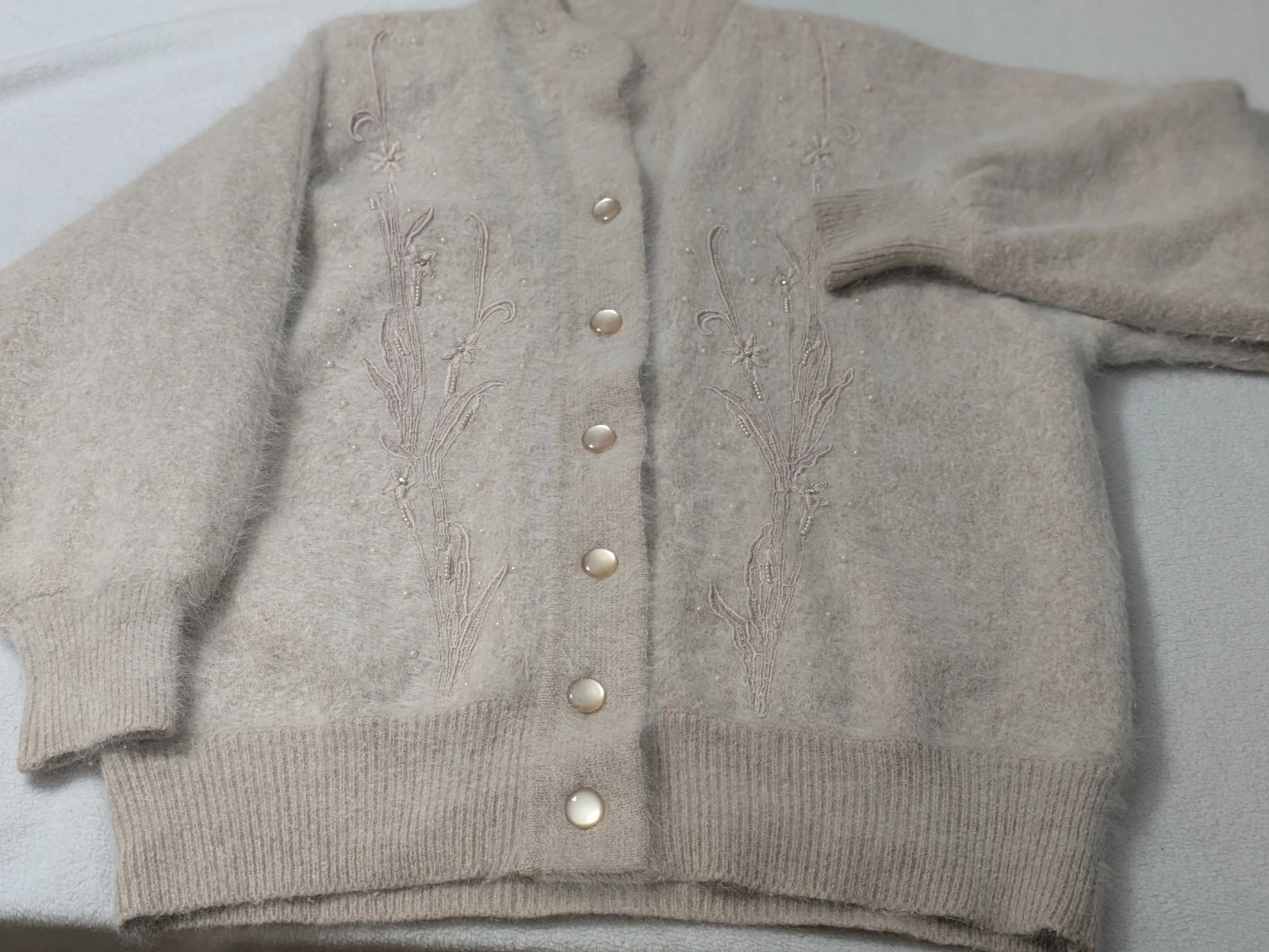 Vtg Venesha Angora Sweater Cardigan Large Pale Pink Fuzzy Pearl Beaded Preppy