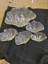 Vintage Clear, Acrylic Salad Bowl Serving Set Set Of 5￼