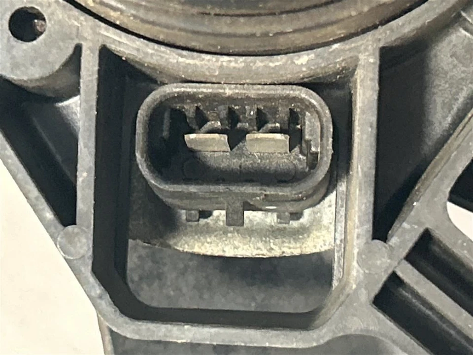 Conjunto de ventilador de radiador de pasajero para motor para 98-01 LUMINA CAR 3800884 Foto 3 de 3