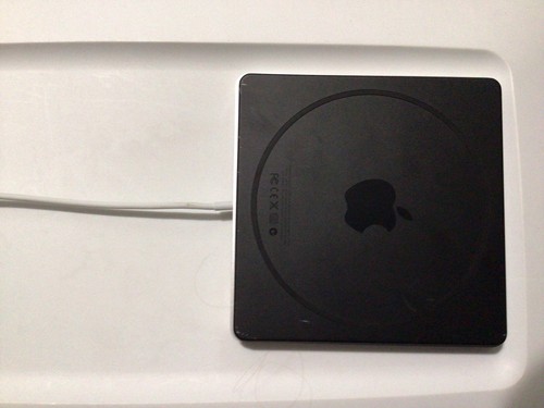 Original Apple A1379 USB SuperDrive CD DVD Player External Drive MD564LL/A - Afbeelding 2 van 2