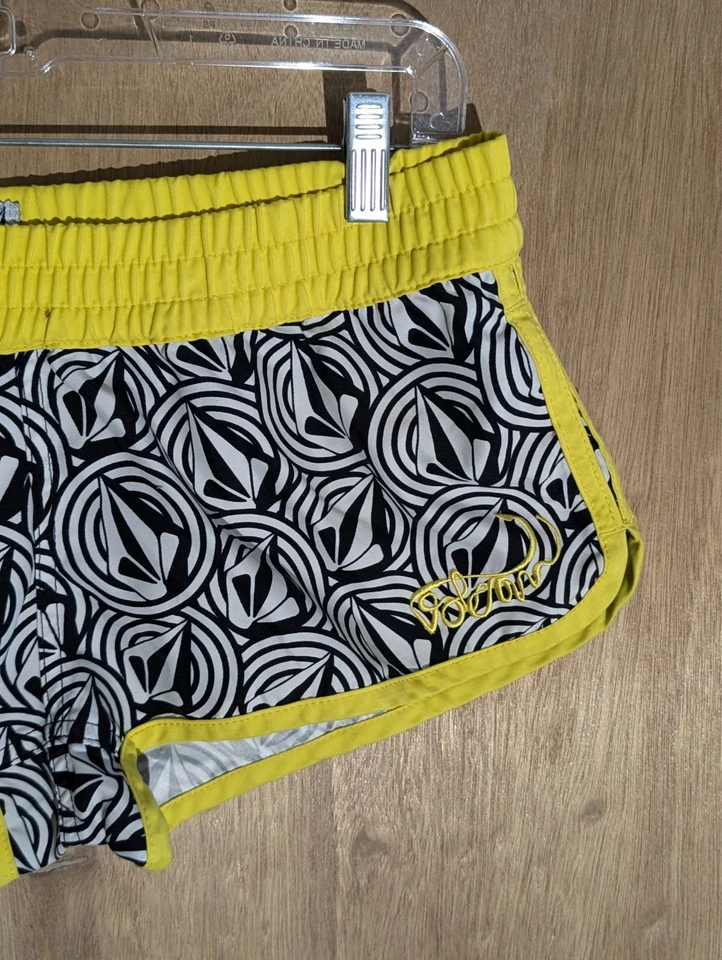 volcom miss mod swim beach shorts womens 33 elastic waist logo pattern low rise - Image 3 of 4