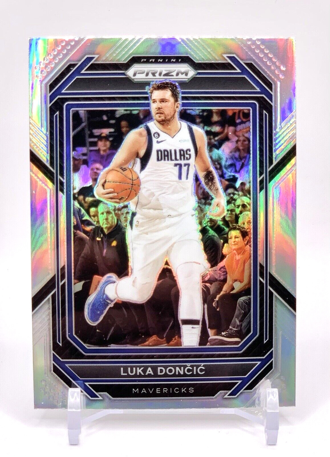 Luka Doncic 2022-23 Panini Prizm #196 Prizm Silver Dallas Mavericks