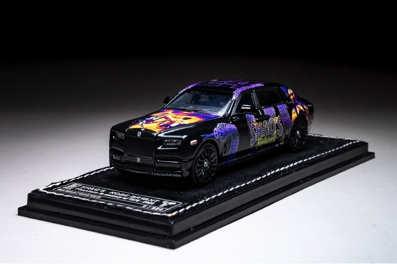 SmallCarArt 1:64 Rolls Royce Phantom VIII SHAQ'S Diecast Model Car