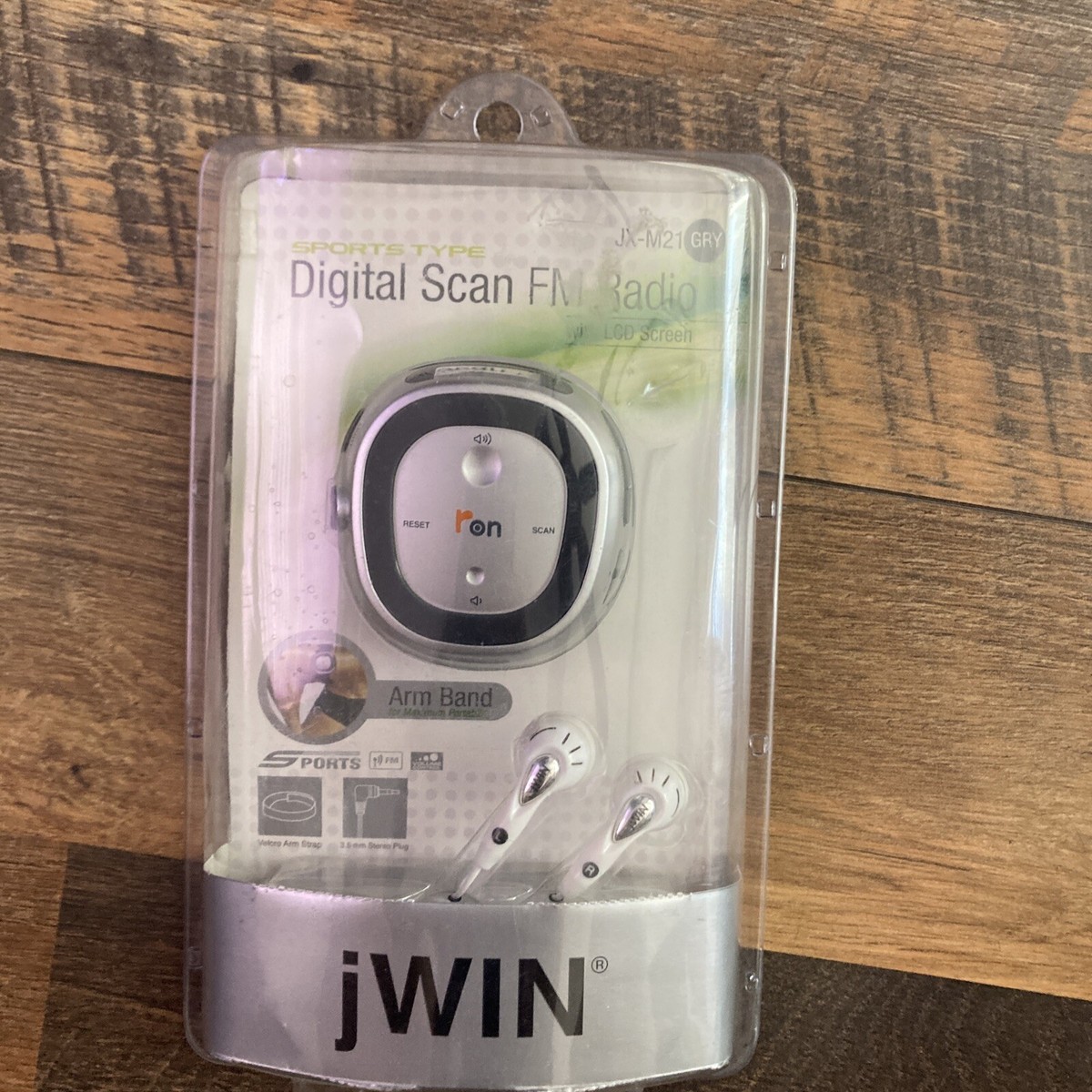 JWIN JX-M21 FM Earphone Digital Scan Radio Lightweight Running
