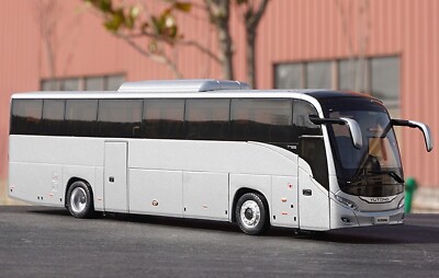 1/42 Scale YuTong T12E Coach Bus Diecast Model Toy Collection Gift