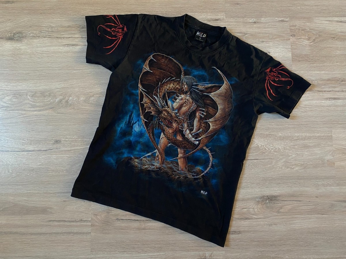 Vintage WILD COPYRIGHT Print Rock Dragon Metal T-Shirt Size
