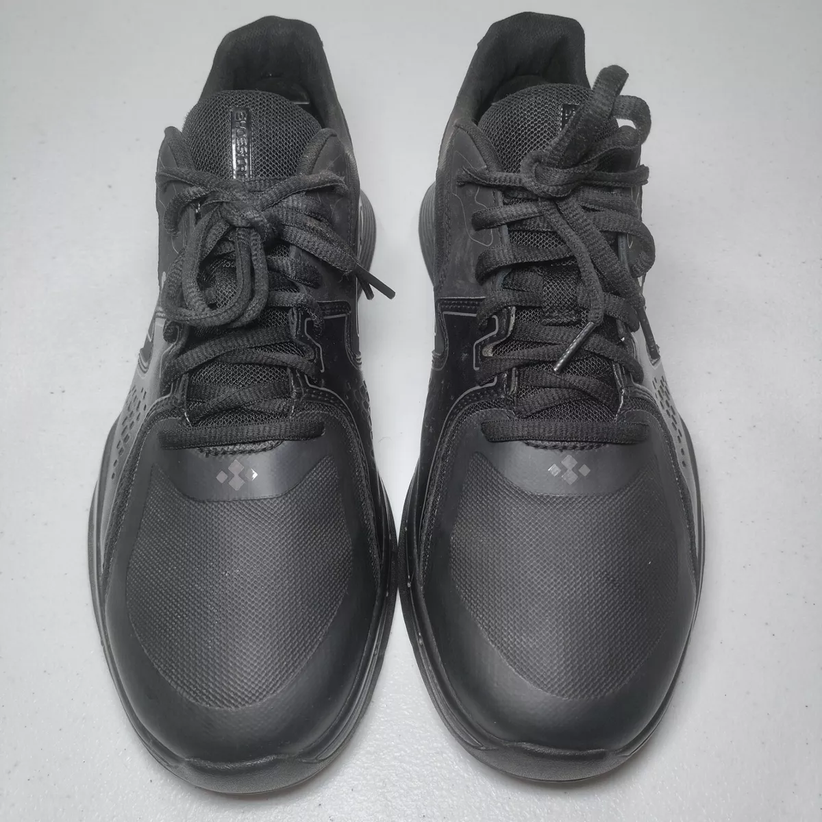 Shoes for crews on sale slip and oil resistant