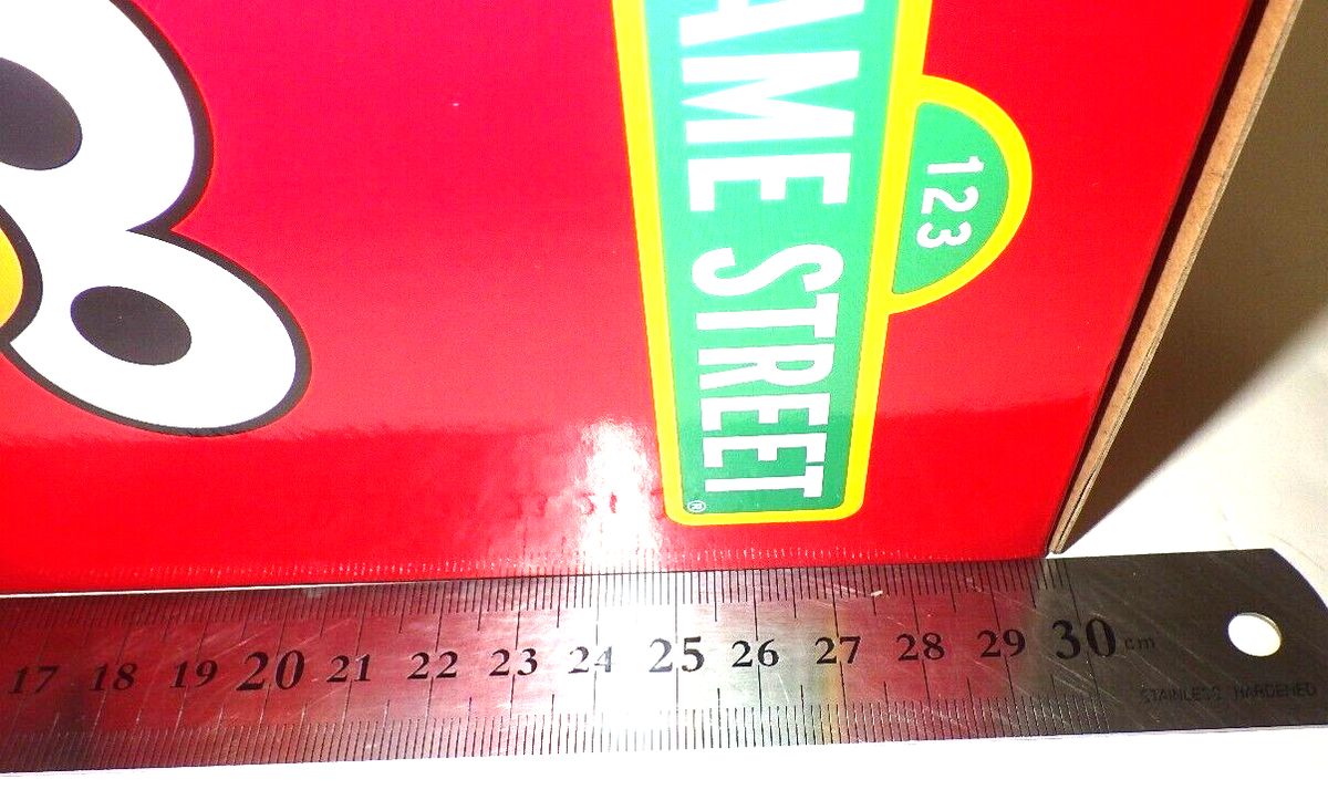 Medicom Sesame Street Elmo Costume Ver. 2.0 400% Bearbrick Medicom Sesame Street Elmo Costume Ver. 2.0 400% Bearbrick