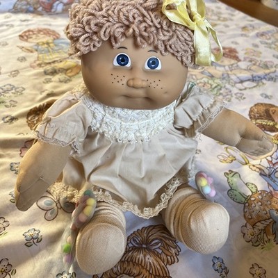 Vintage Jesmar Cabbage Patch Kids Doll girl HM 3 pink short hair freckles 