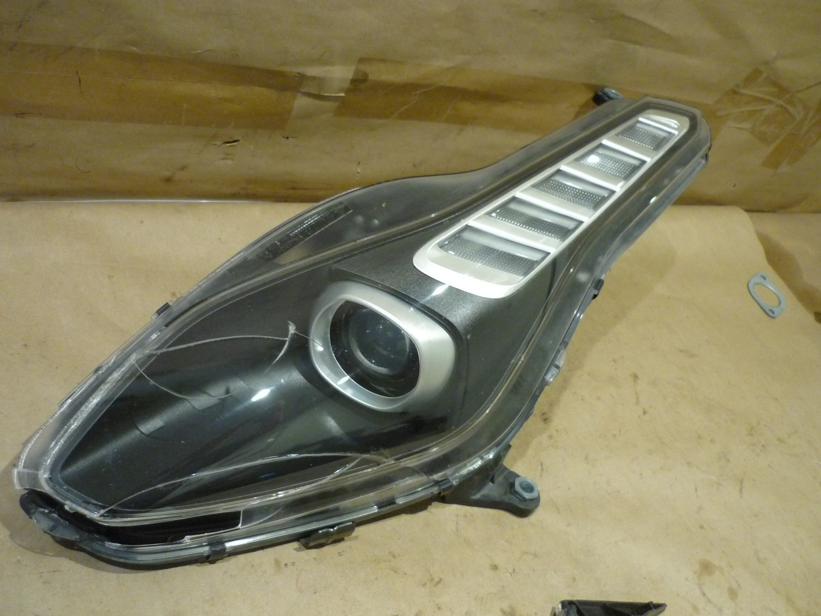 Ferrari California T - LH Headlight (Damaged) - P/N 321526