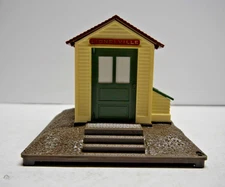 Lionel 6-2126 Whistling Freight Shed (32)