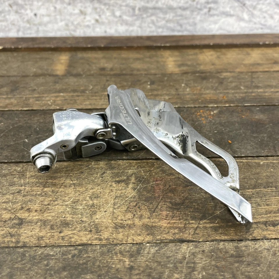 Shimano Ultegra FD-6703 Front Derailleur Triple 3x10 Speed Japan Road Bike Part - Image 2 of 4