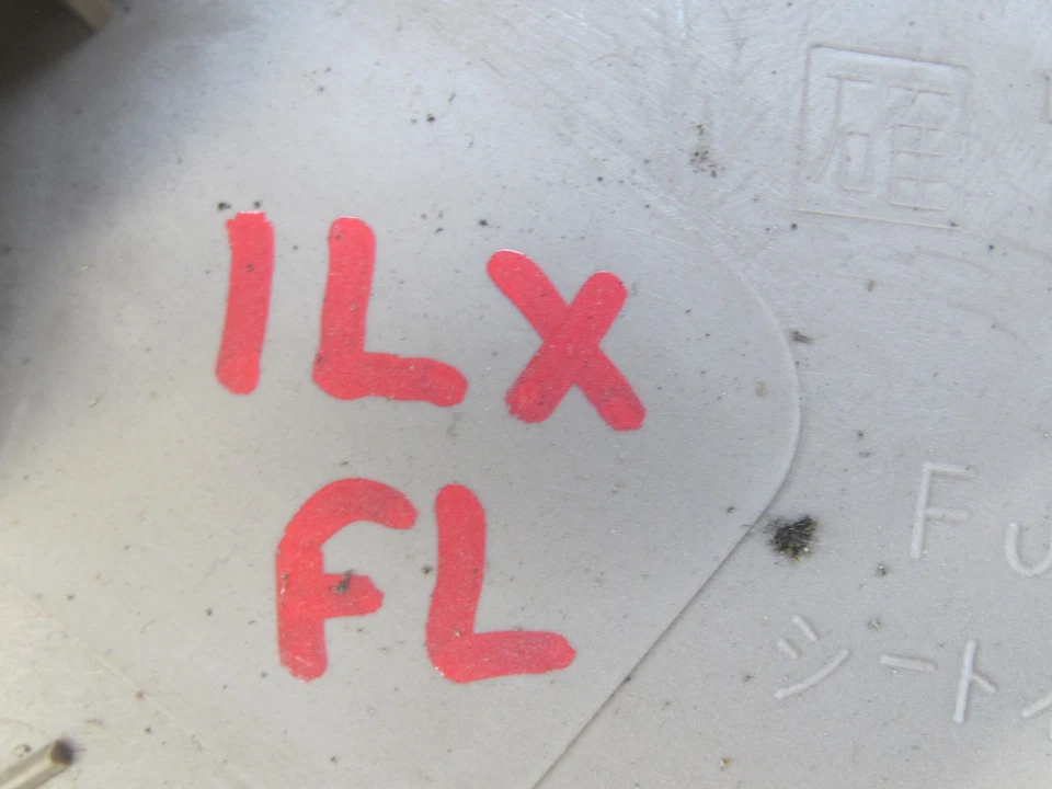 LEXUS J100 LX470 1998-2002 PANEL DE CUBIERTA DE ASIENTO DELANTERO IZQUIERDO CON JUEGO DE INTERRUPTORES Foto 2 de 4