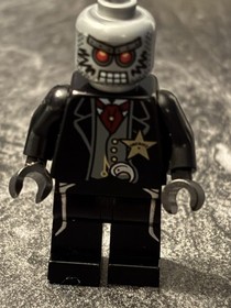 LEGO The LEGO Movie: Getaway Glider (70800) Incomplete Set With Minifigures