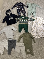 Lot Of Unisex NB/0-3 Month Baby Clothing