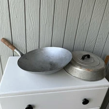 Vintage Large Carbon Steel Wok w/ Lid & Wooden Handle 20” Round Bottom