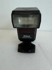 Nikon Speedlight SB-600 Flash with AS-19 Stand for Nikon DSLR Cameras
