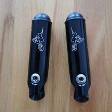 Tune Rennhörnchen RH1 in schwarz