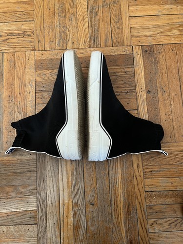 GIVENCHY ITALY MEN GEORGE V SOCK SHOES GRAY/WHITE SIZE 41.5 (US 8.5) - Picture 3 of 10