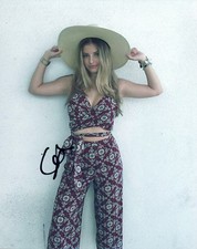 Eliana Jones Signed Autograph 8x10 Photo Sexy Actress HEMLOCK GROVE COA 