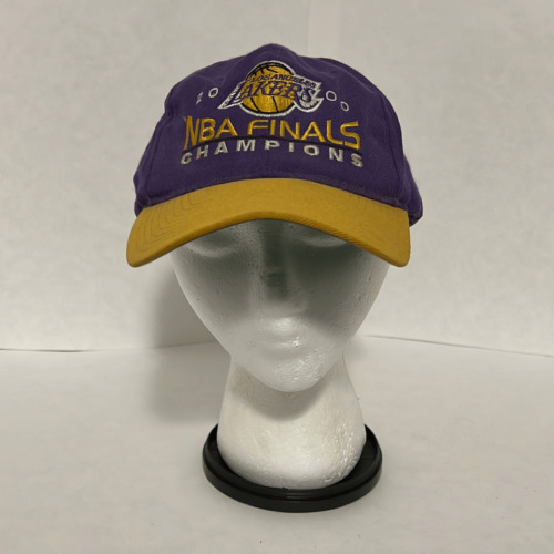 LOS ANGELES LAKERS 2001 FINALS PATCH SNAPBACK – JR'S SPORTS
