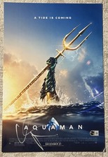 WILLEM DAFOE SIGNED AQUAMAN 12x18 MOVIE POSTER - BECKETT COA