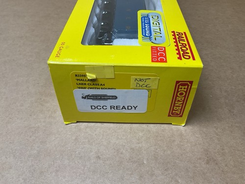 HORNBY OO GAUGE STEAM LOCOMOTIVE 4-6-2 A4 CLASS MALLARD LNER R.3395TTS DCC READY - Picture 13 of 13
