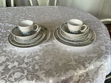 Noritake- Progression-  Japan - BLUE MOON 9022 - stoneware-5pc, 2 Place Setting-