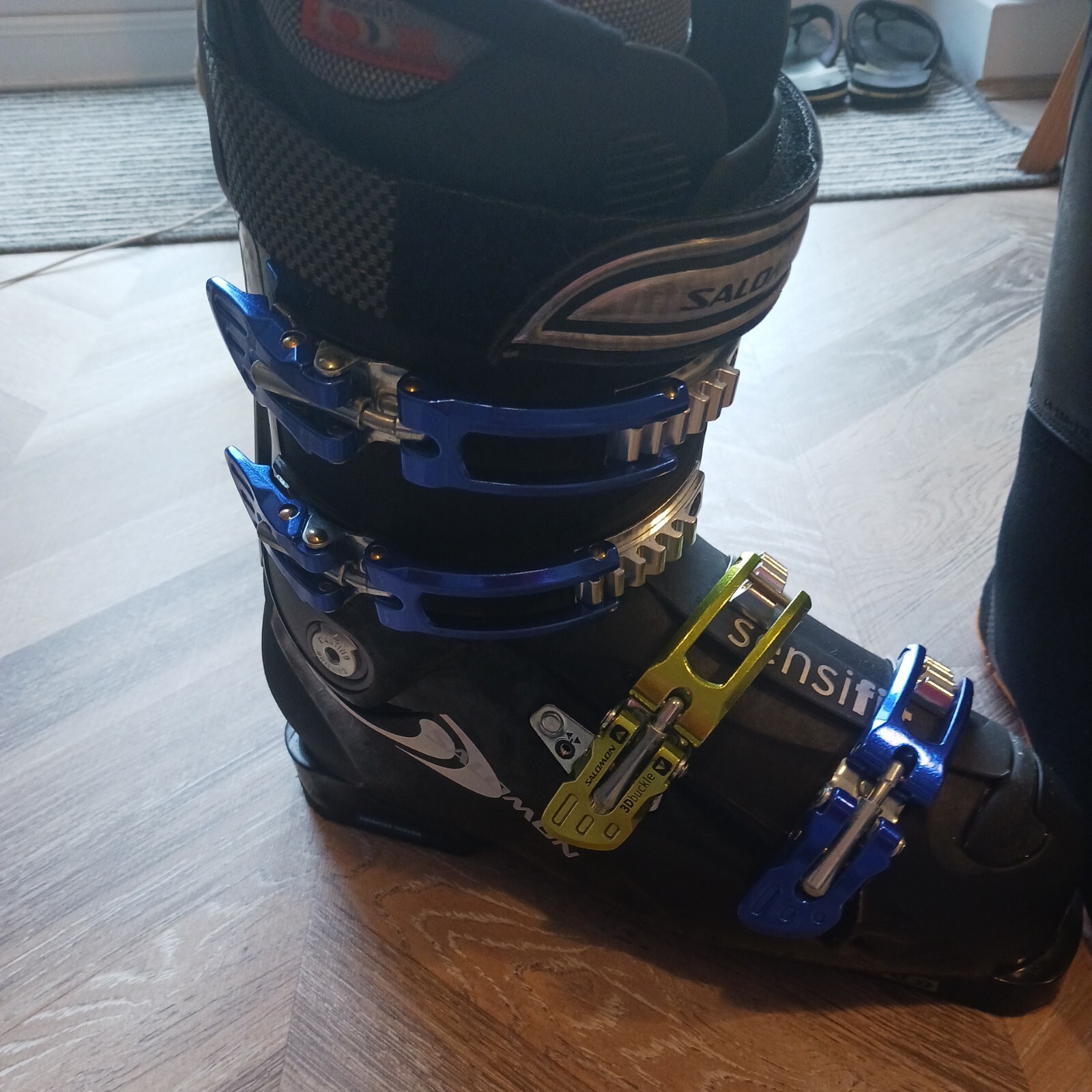 Scarponi da sci e borsa Salomon Sensiifit (taglia uomo 8 1 2)