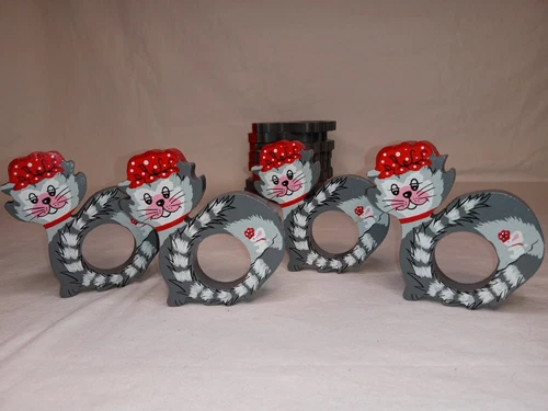 [MULTI QTY] 4pcs Whimsical Gray Kitty Cat & Mouse Wooden Napkin Rings