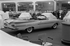 Chevrolet Impala Convertible Motor Show 1959 Car Old Photo 3