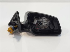 Retroviseur droit (ou coque) BMW 550