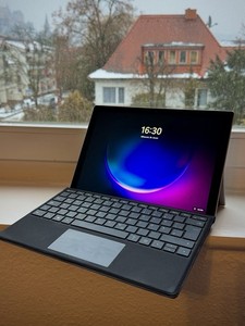 Microsoft Surface Pro 7 i5/8GB/128GB mit original Tastatur
