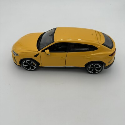 Lamborghini Urus 1:20 V8 Yellow 2018 SUV Burago Diecast G Scale